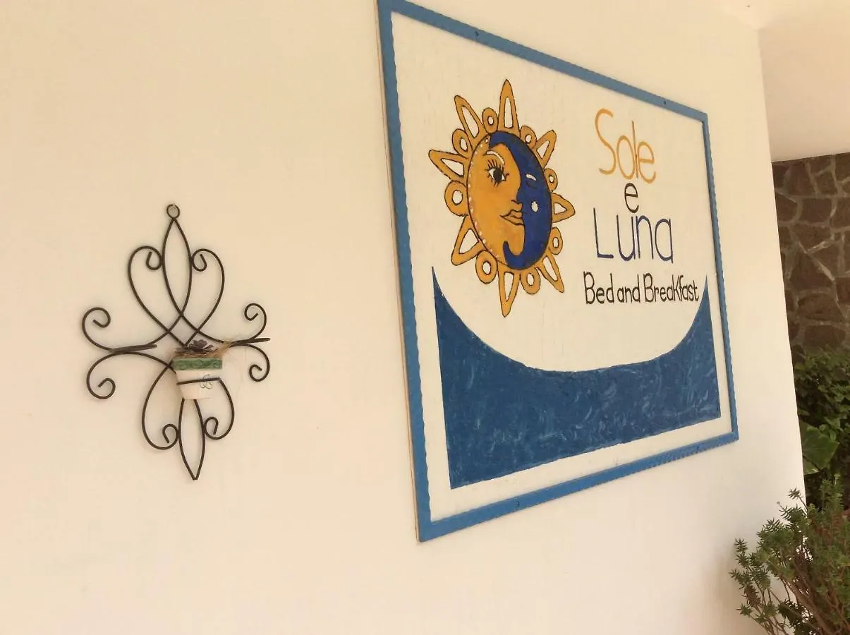 Bed & Breakfast Sole E Luna Oliena
